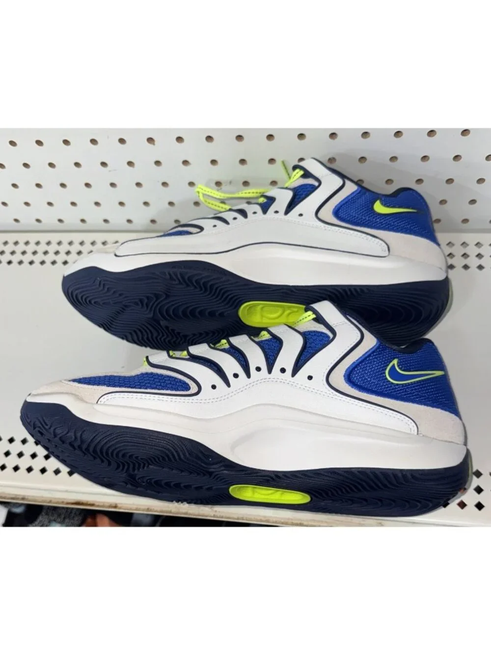Nike KD 18 Smart City Seat Pleasant Mens Basketball Shoes Size 12 HV1992-400